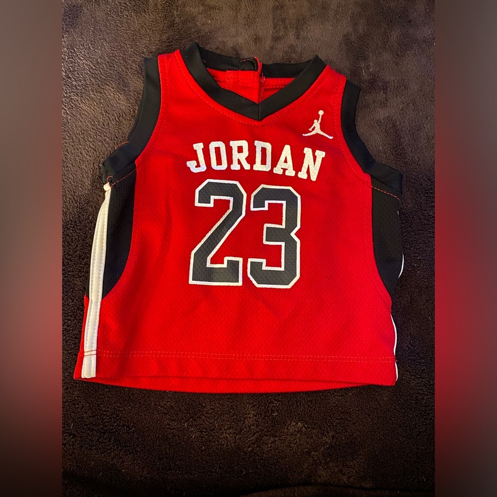 Baby Jordan jersey